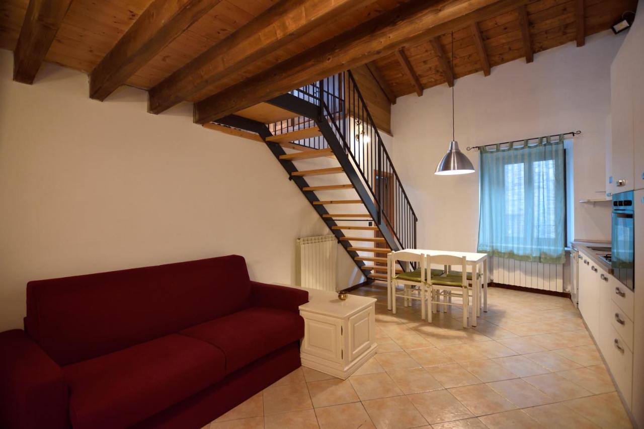 B&B Il Borgo Fiorito Lerma Εξωτερικό φωτογραφία