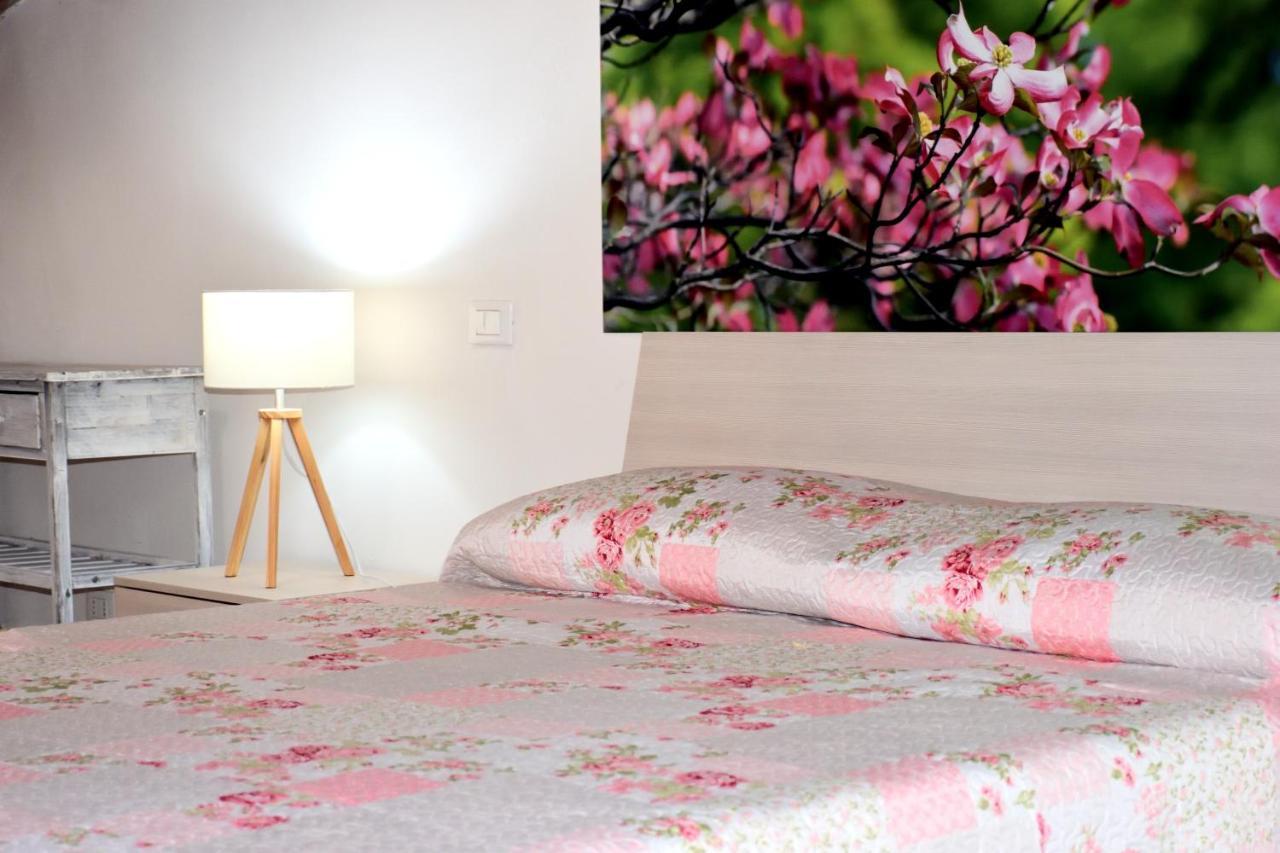 B&B Il Borgo Fiorito Lerma Εξωτερικό φωτογραφία